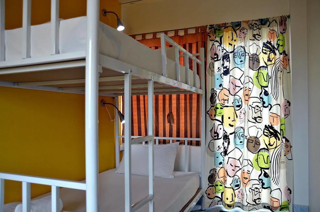 Salsa Hostel Chumphon Exterior photo